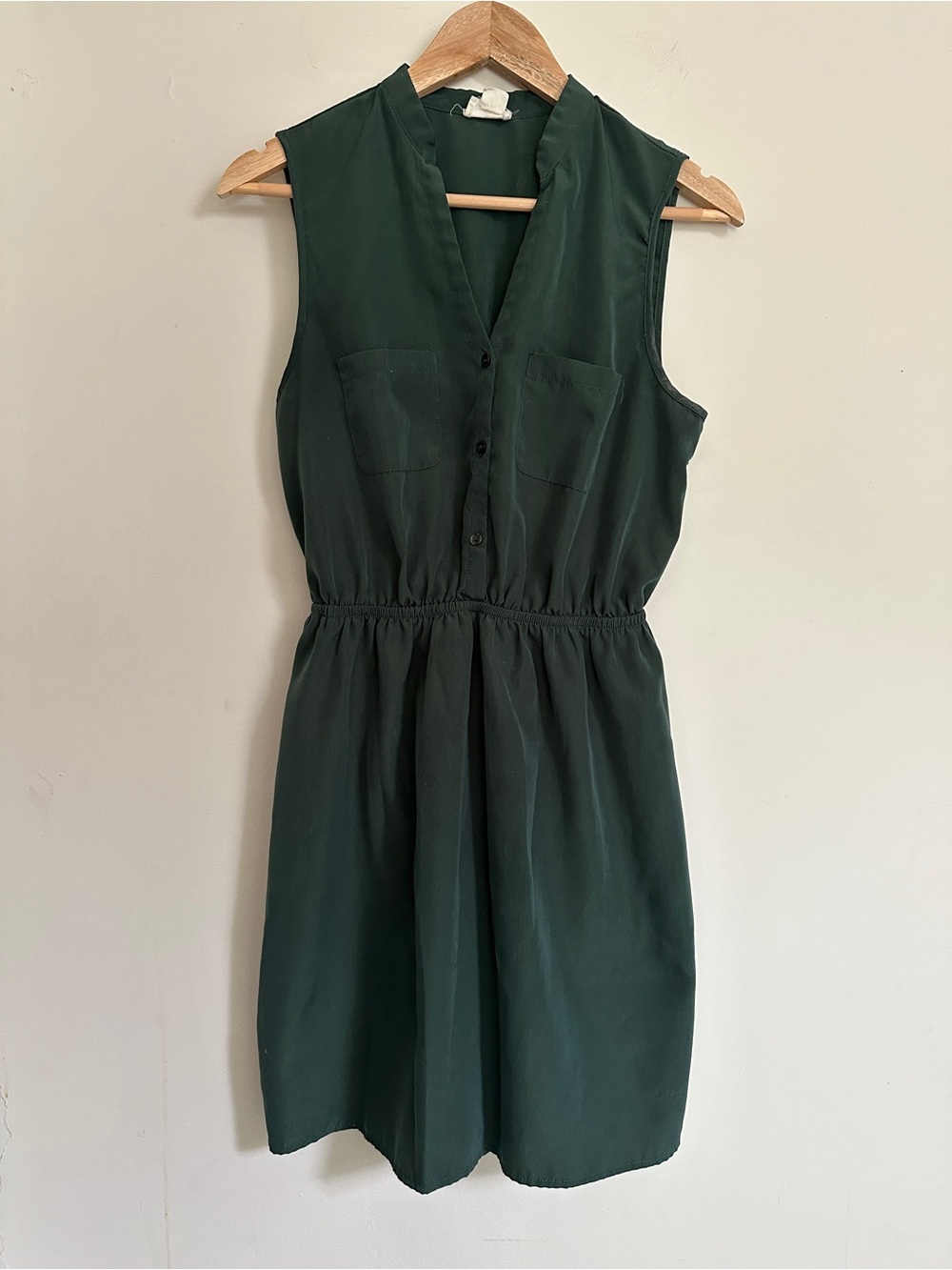 Sleeveless Dark Green Shirt Dress